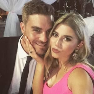 Meet your Posher, Nazlı neşe